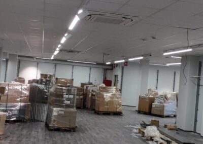 TIENDA ROPA RETAIL