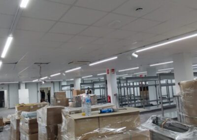 TIENDA ROPA RETAIL